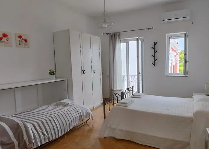 A Casicedda * ליפארי